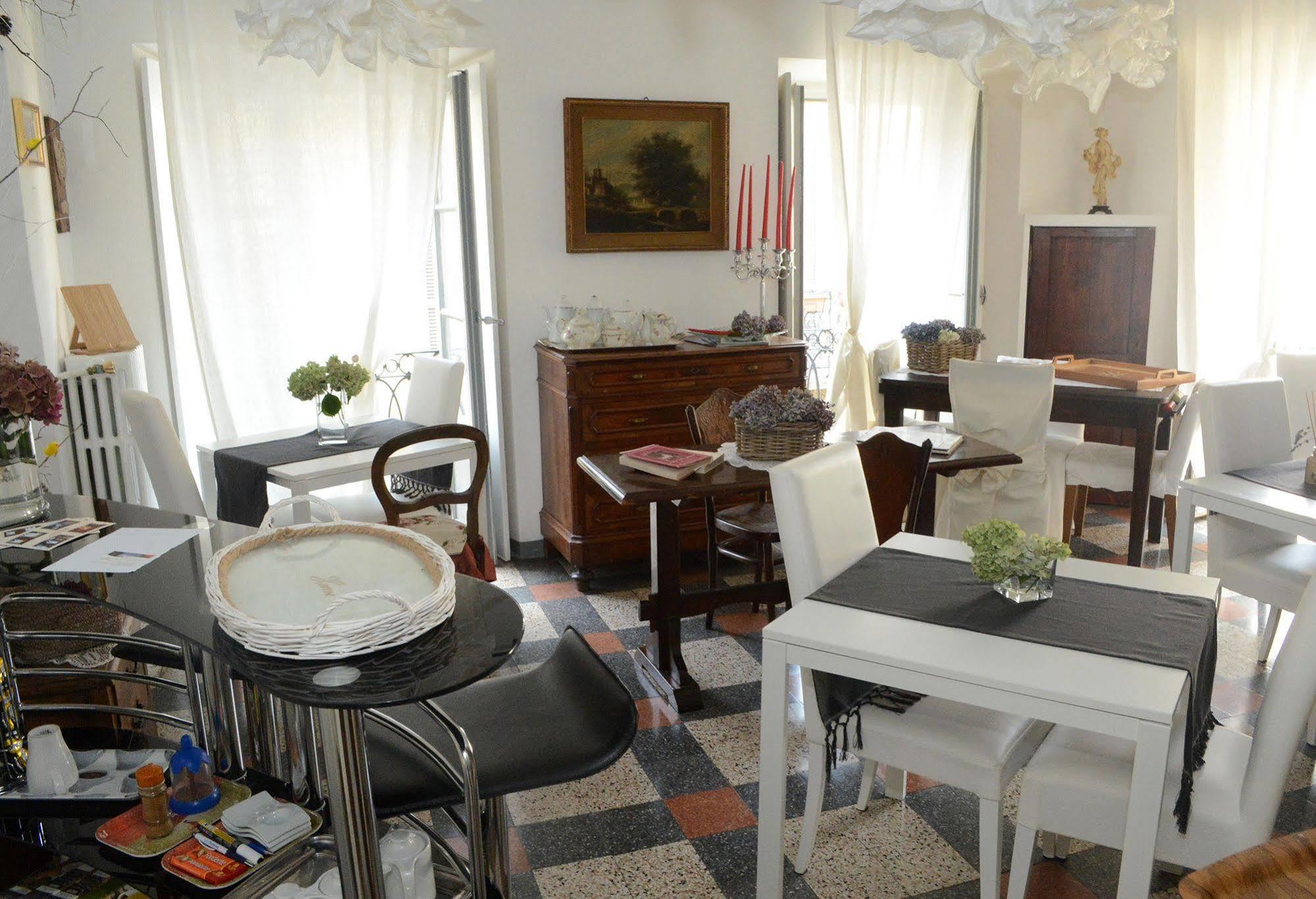 B&B Storico โกโม ภายนอก รูปภาพ